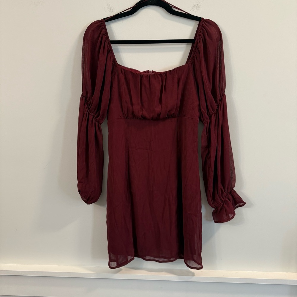 Women’s new Mi Ami for Francesca’s Burgundy Long-Sleeve square neck mini Dress